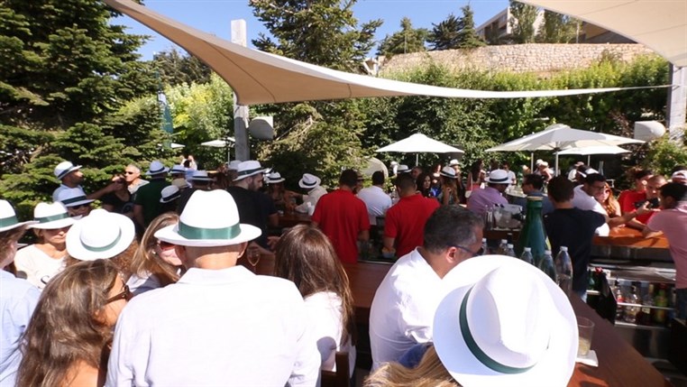 Perrier Decks on the Peak